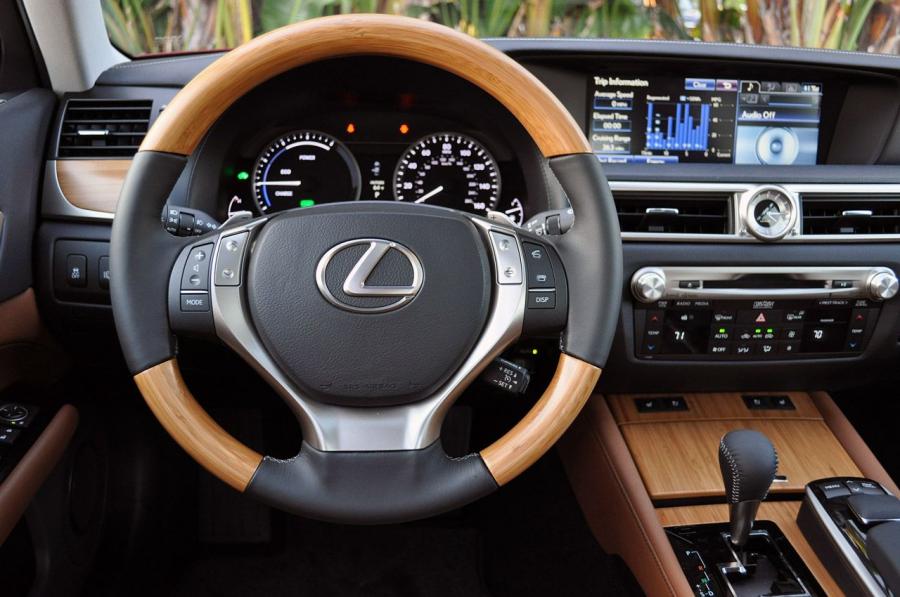  Lexus GS450h 2011 года  (фото 121 из 208)